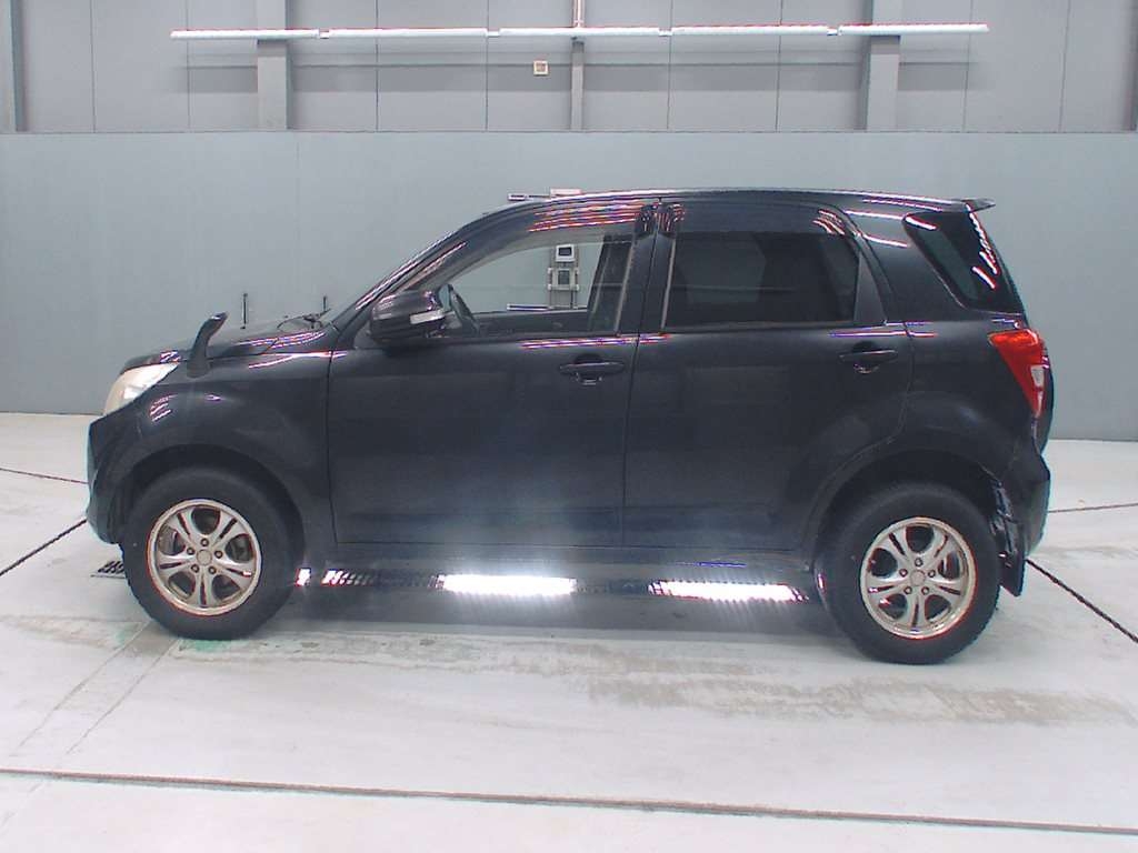 DAIHATSU BE-GO