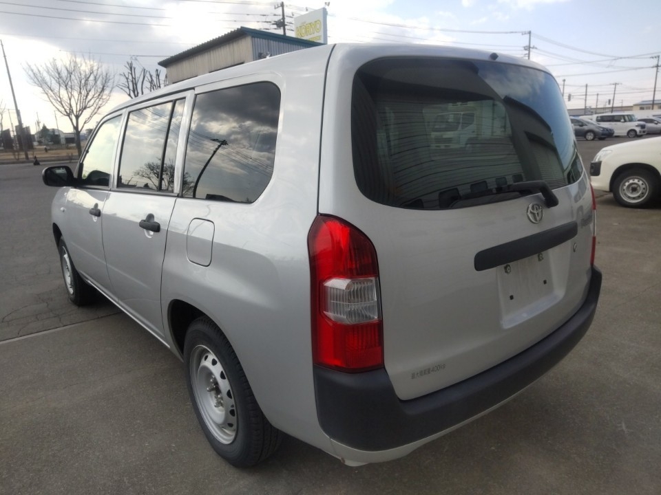 TOYOTA PROBOX