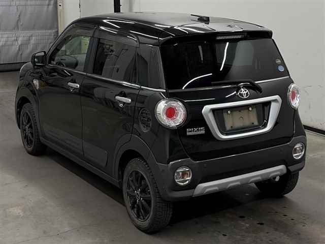 TOYOTA PIXIS JOY