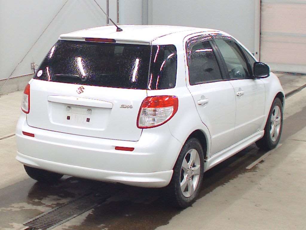 SUZUKI SX4