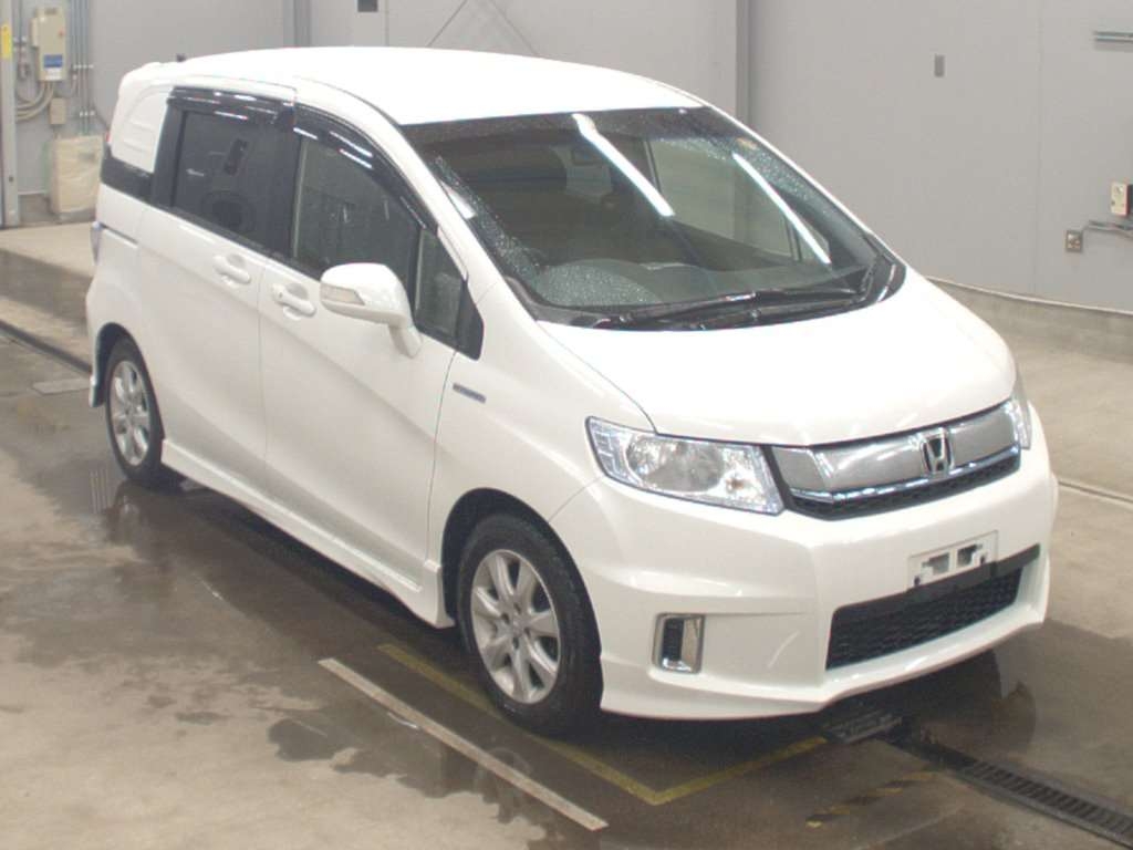 HONDA FREED
