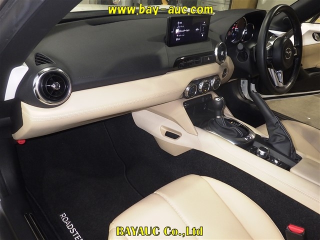 MAZDA ROADSTER