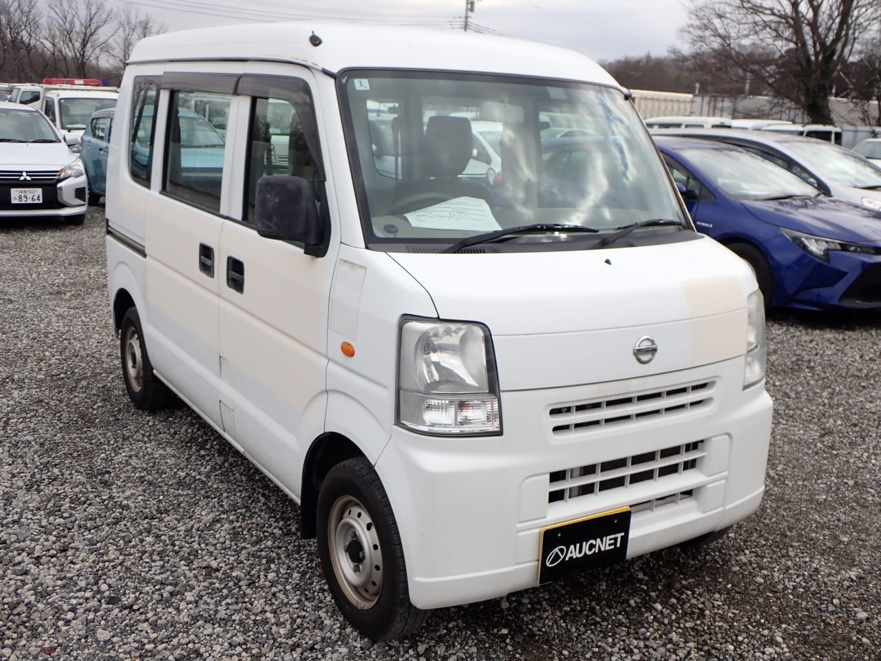 NISSAN NV100 CLIPPER