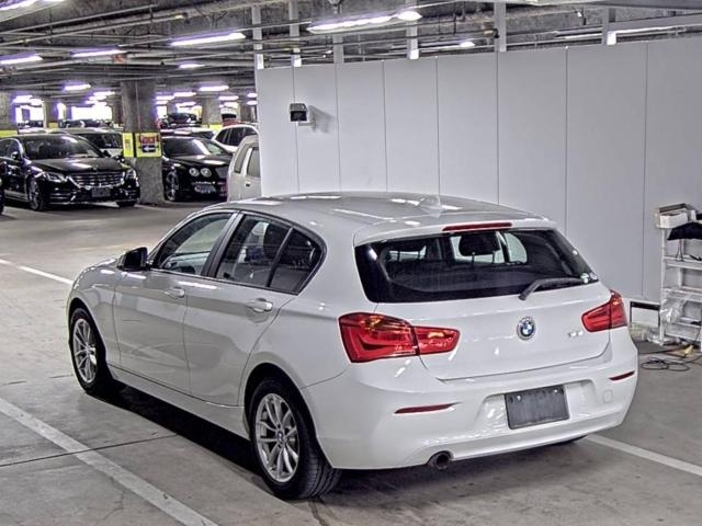 BMW 1-SERIES