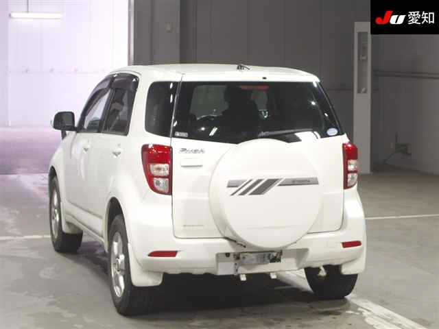 TOYOTA RUSH