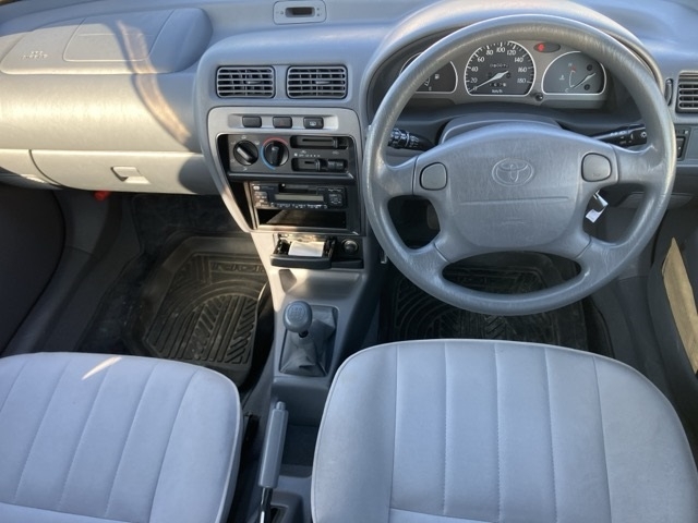 TOYOTA STARLET