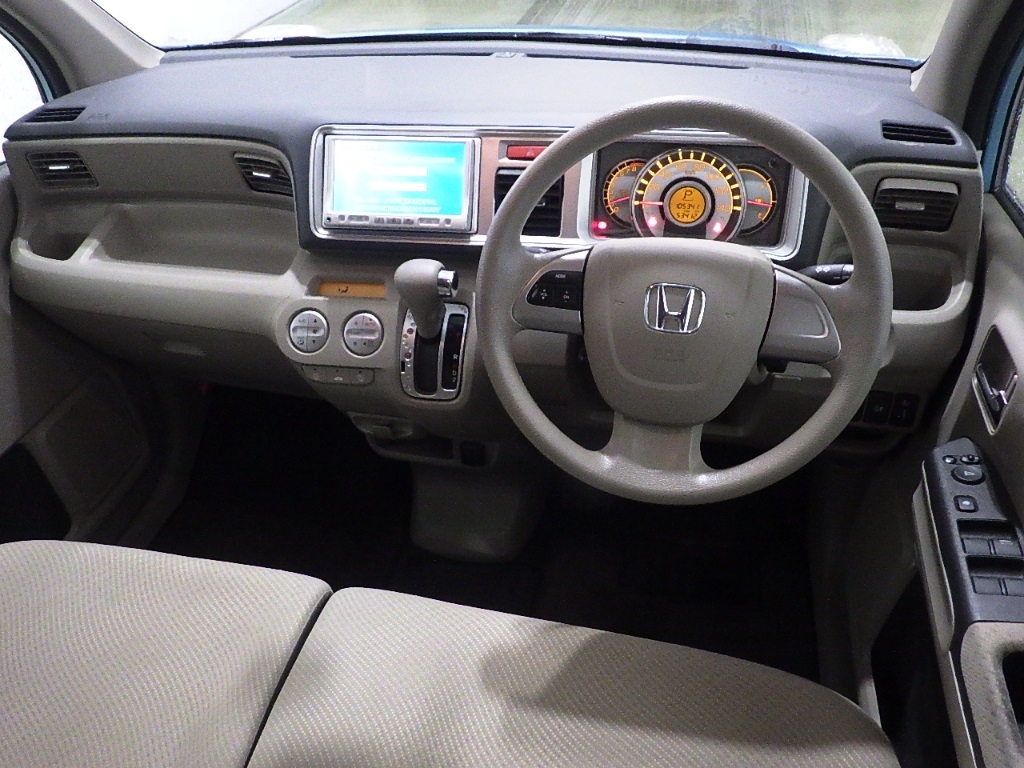 HONDA LIFE