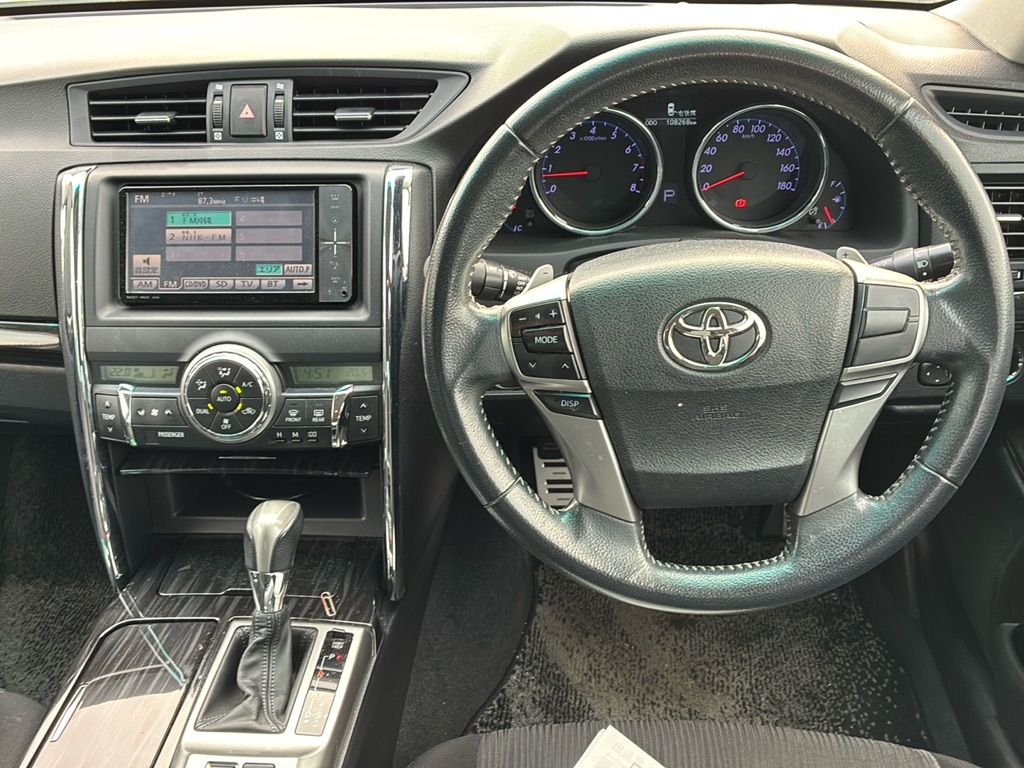 TOYOTA MARK X