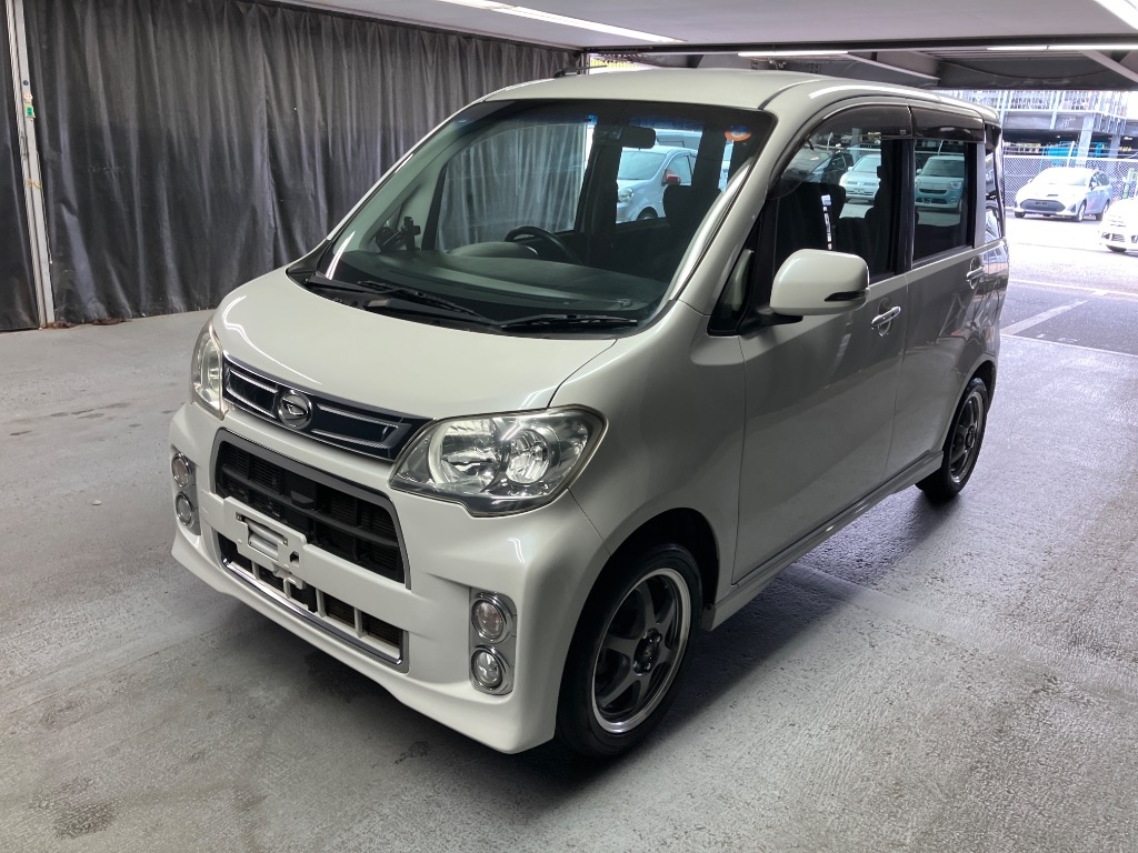 DAIHATSU TANTO EXE
