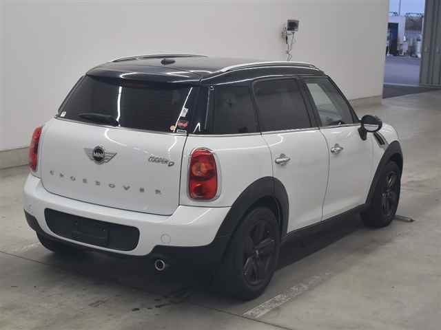 MINI CROSSOVER