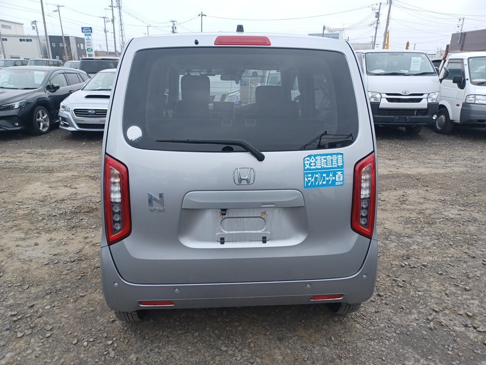 HONDA N-WGN