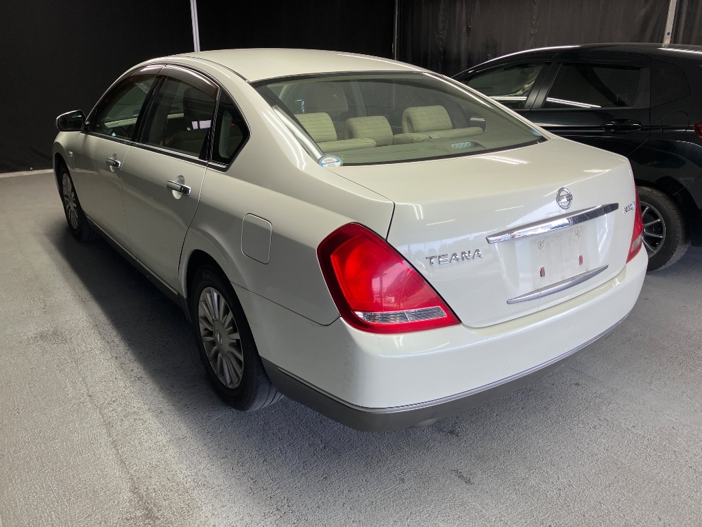 NISSAN TEANA