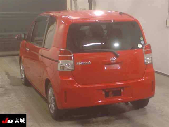 TOYOTA SPADE