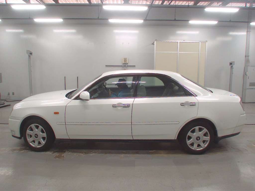 NISSAN GLORIA