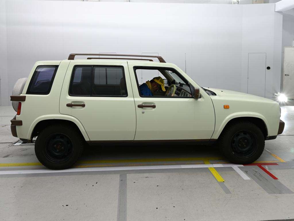 NISSAN RASHEEN