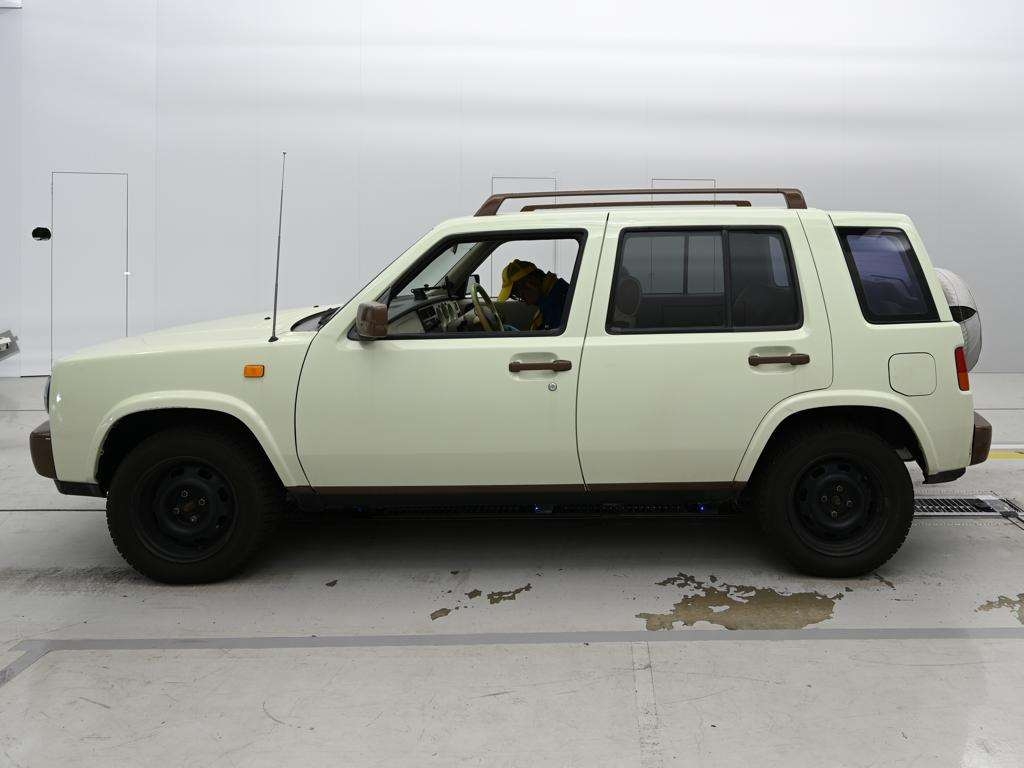 NISSAN RASHEEN