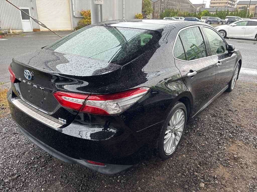 TOYOTA CAMRY