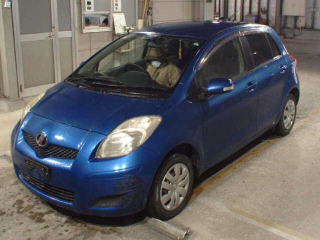 TOYOTA VITZ