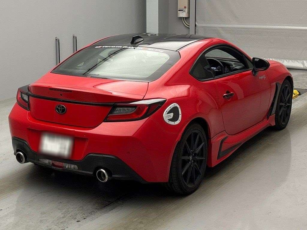 TOYOTA GR 86