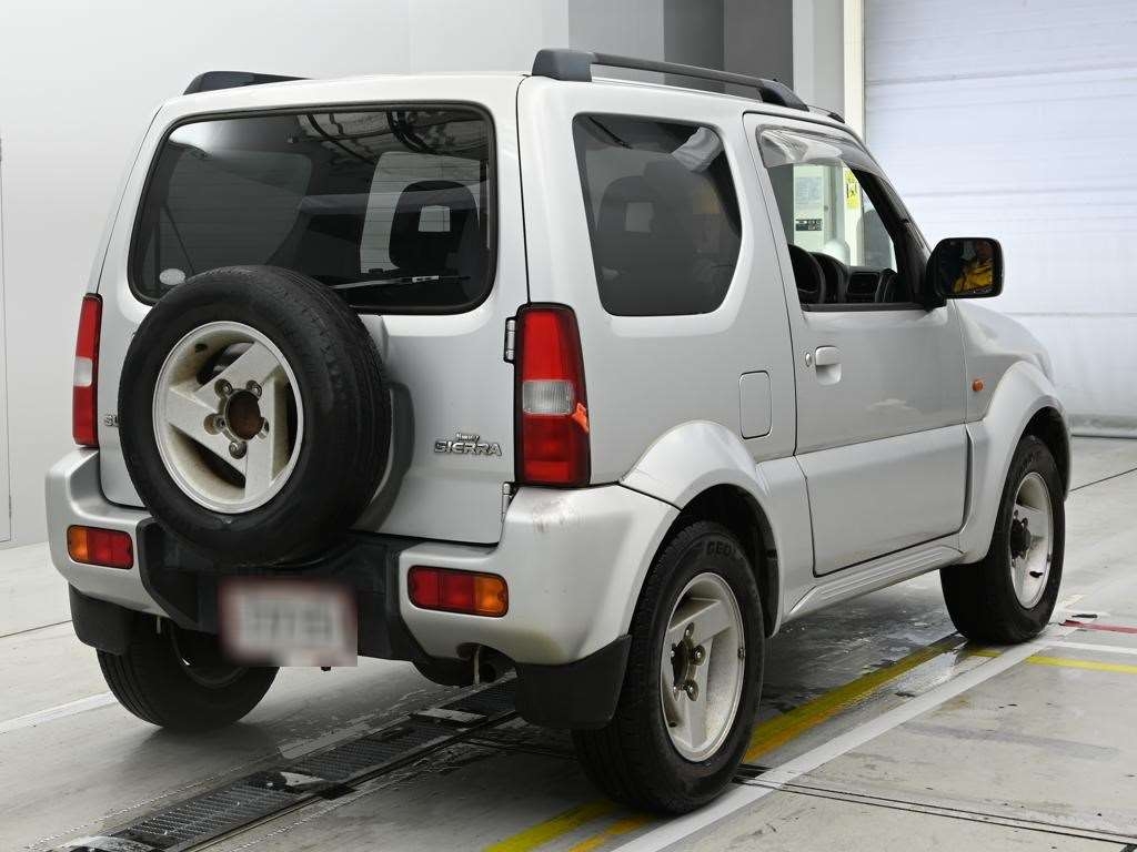 SUZUKI JIMNY SIERRA