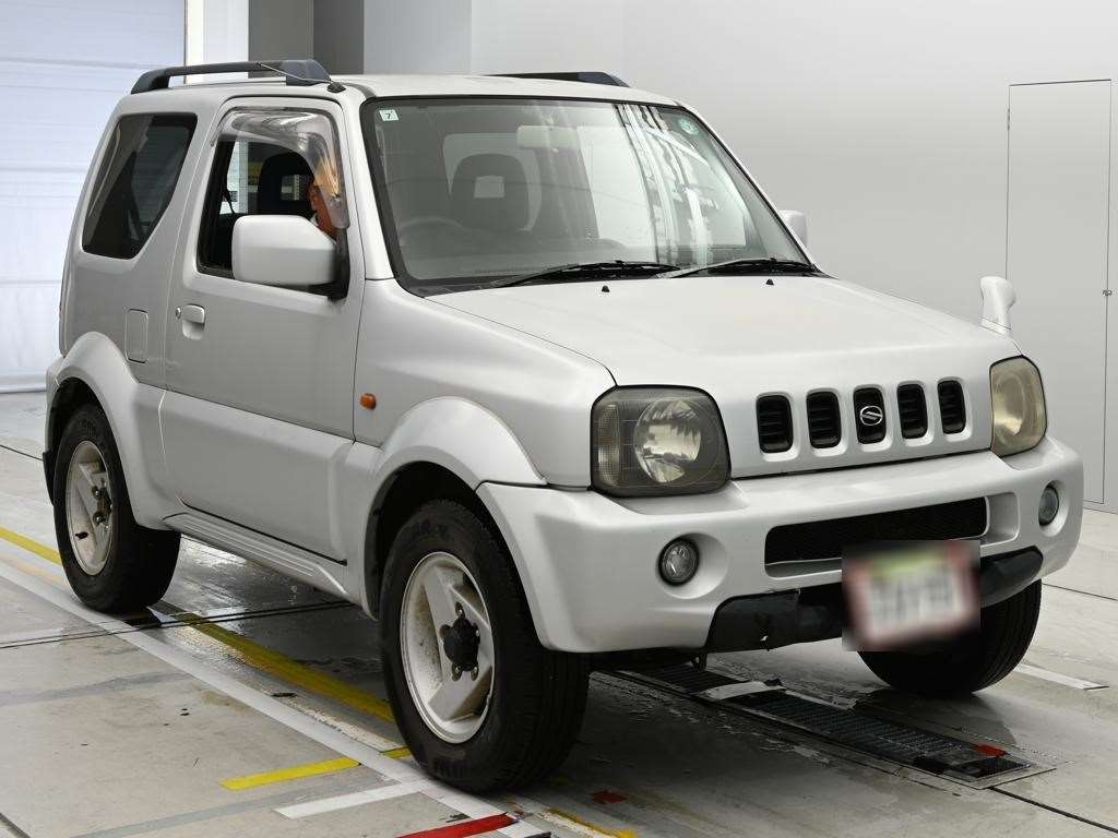 SUZUKI JIMNY SIERRA