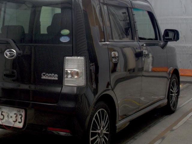 DAIHATSU MOVE CONTE