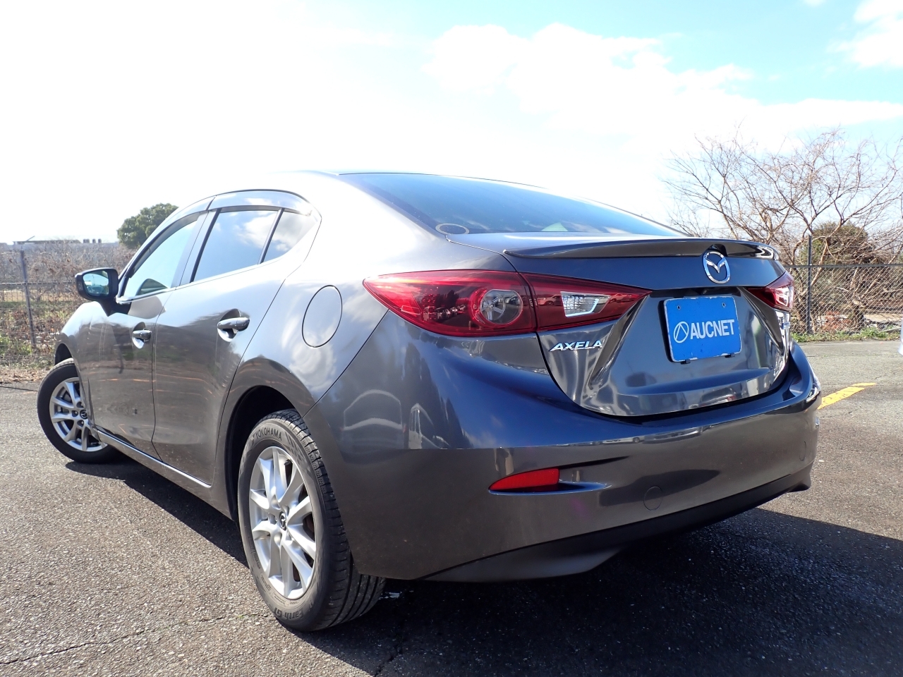 MAZDA AXELA