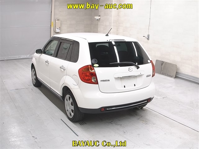 MAZDA VERISA