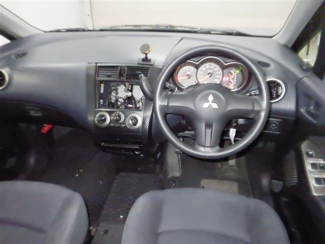 MITSUBISHI COLT PLUS