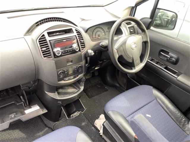 NISSAN LAFESTA