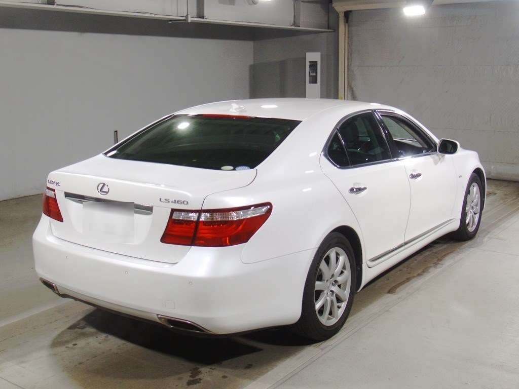 LEXUS LS460