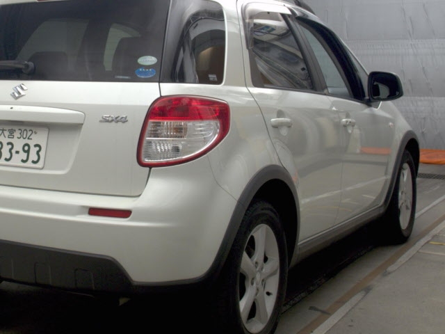 SUZUKI SX4