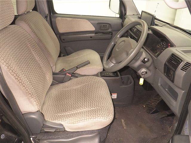MITSUBISHI TOWN BOX
