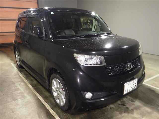 TOYOTA BB