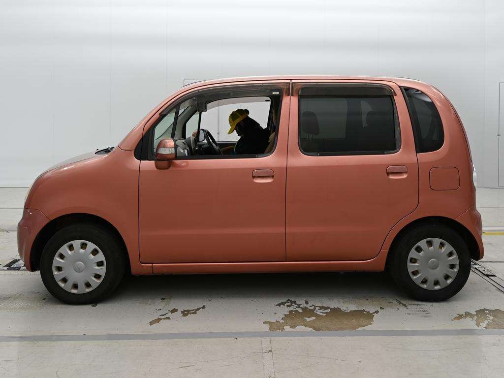 DAIHATSU MOVE LATTE