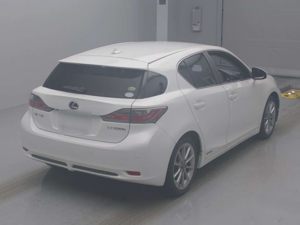 LEXUS CT200H