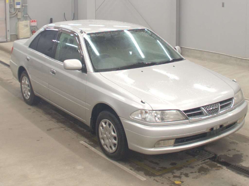 TOYOTA CARINA