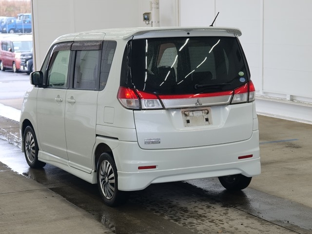 MITSUBISHI DELICA D:2