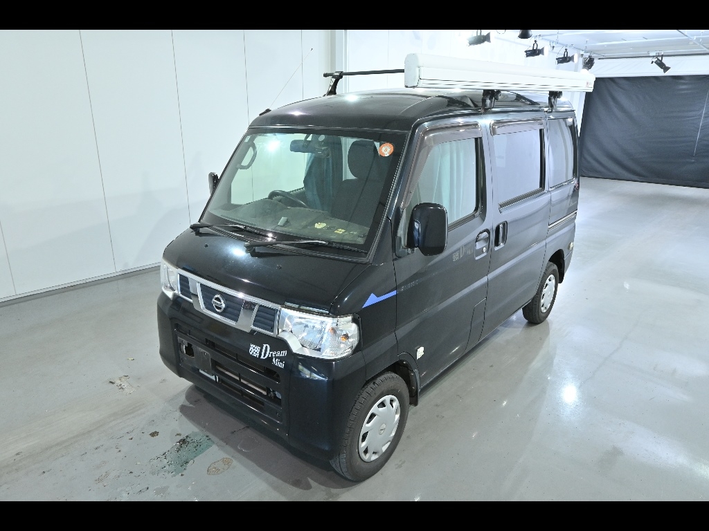 NISSAN NV100 CLIPPER