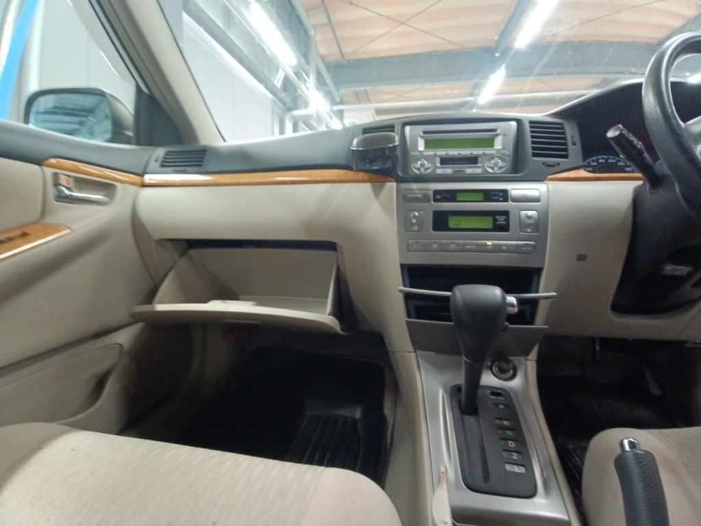 TOYOTA COROLLA RUNX