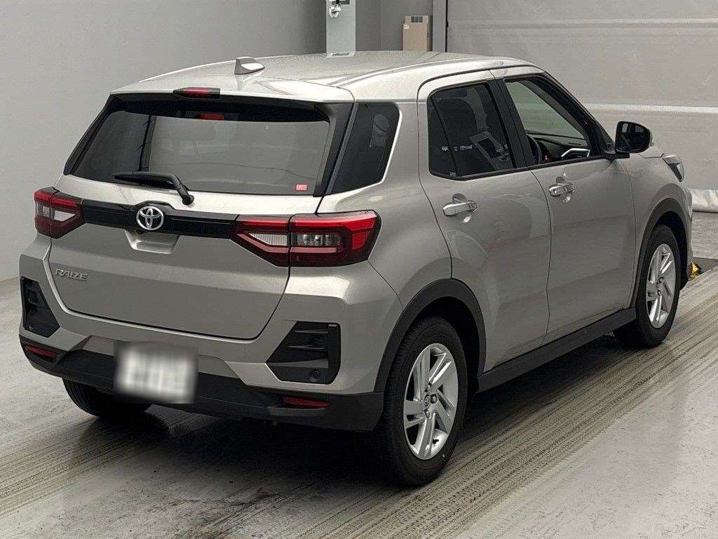 TOYOTA RAIZE
