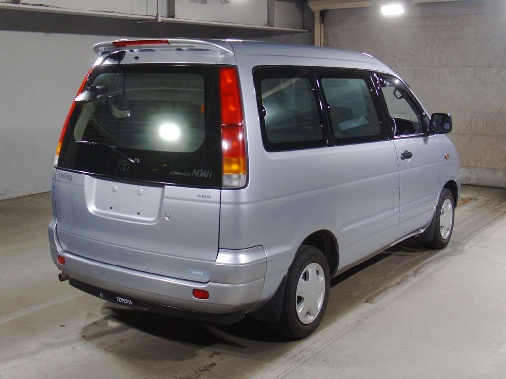 TOYOTA TOWN ACE NOAH