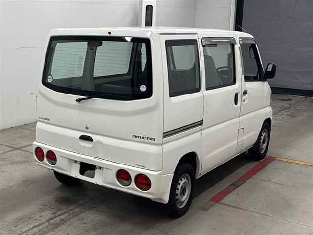 MITSUBISHI MINICAB