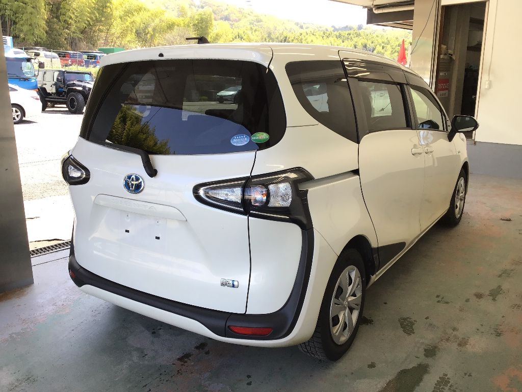 TOYOTA SIENTA