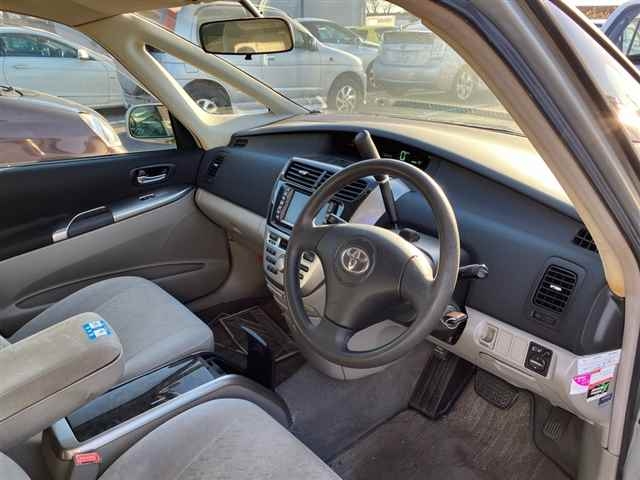 TOYOTA OPA
