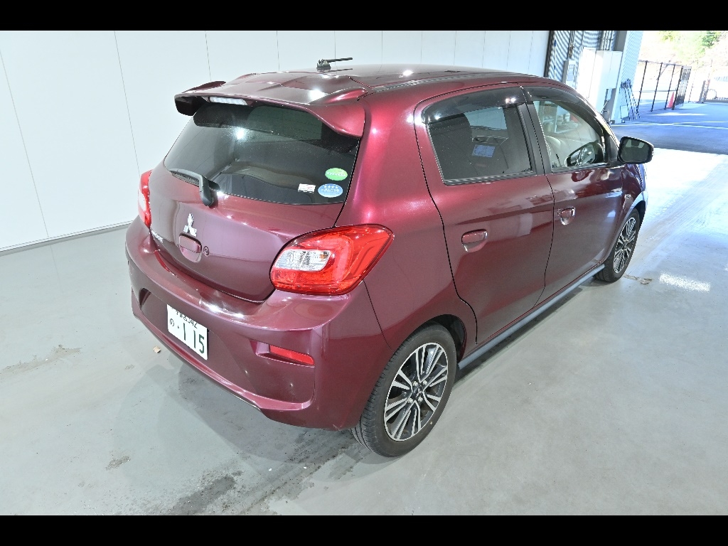 MITSUBISHI MIRAGE
