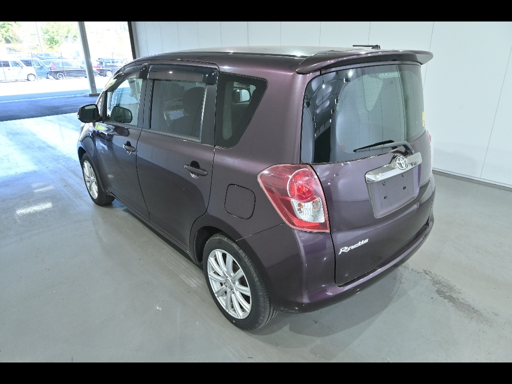 TOYOTA RACTIS