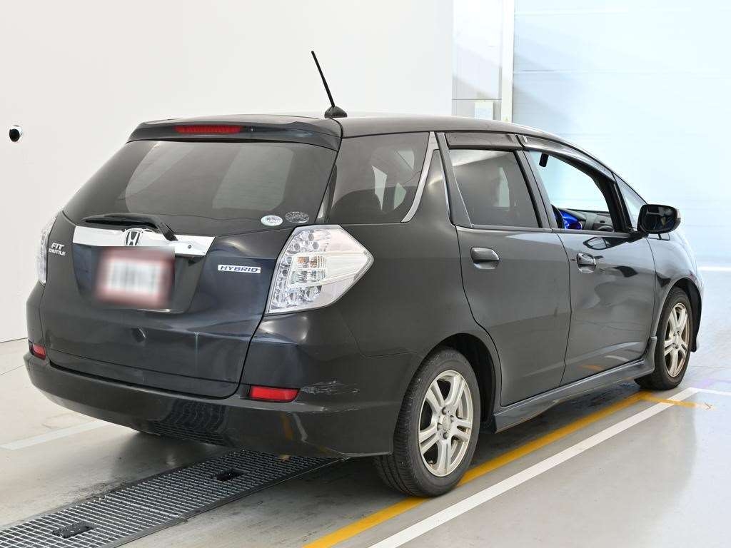 HONDA FIT SHUTTLE