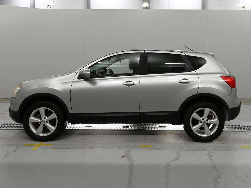 NISSAN DUALIS