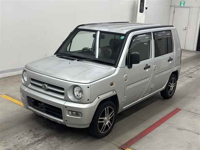 DAIHATSU NAKED